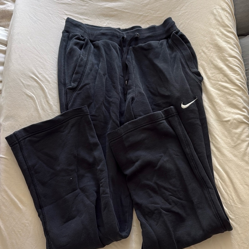 Nike wide leg sweatpants